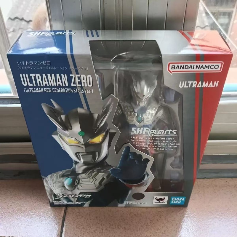 Model Kit Ultraman Zero - Tersedia: Kit Model Ultraman dari Bandai,